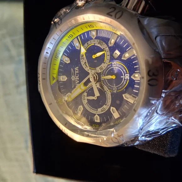 New Invicta venom Chronograph Watch